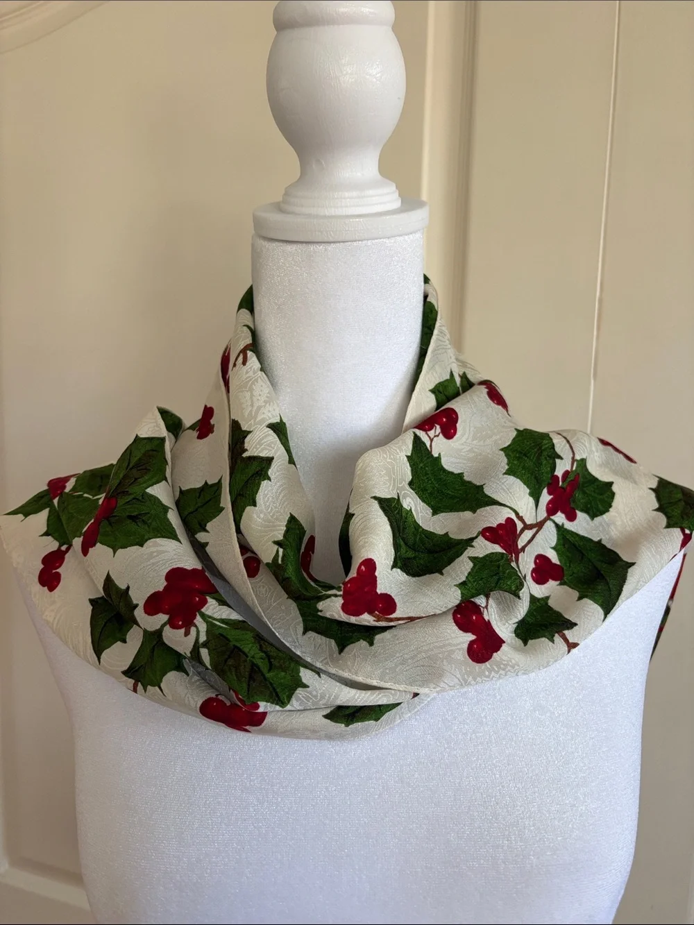 Vintage ECHO SILK HOLIDAY SCARF